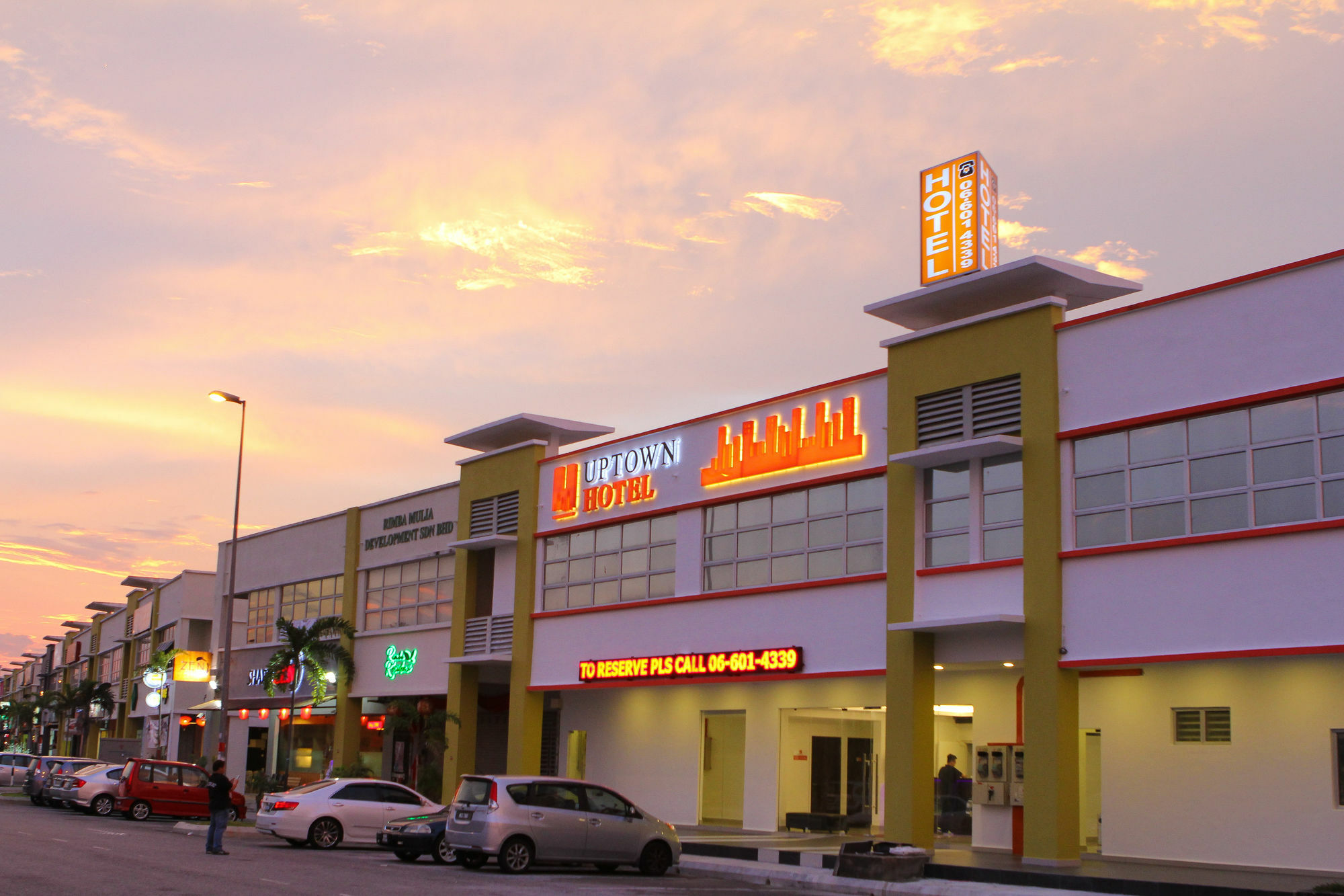 Uptown Hotel Seremban Exterior foto